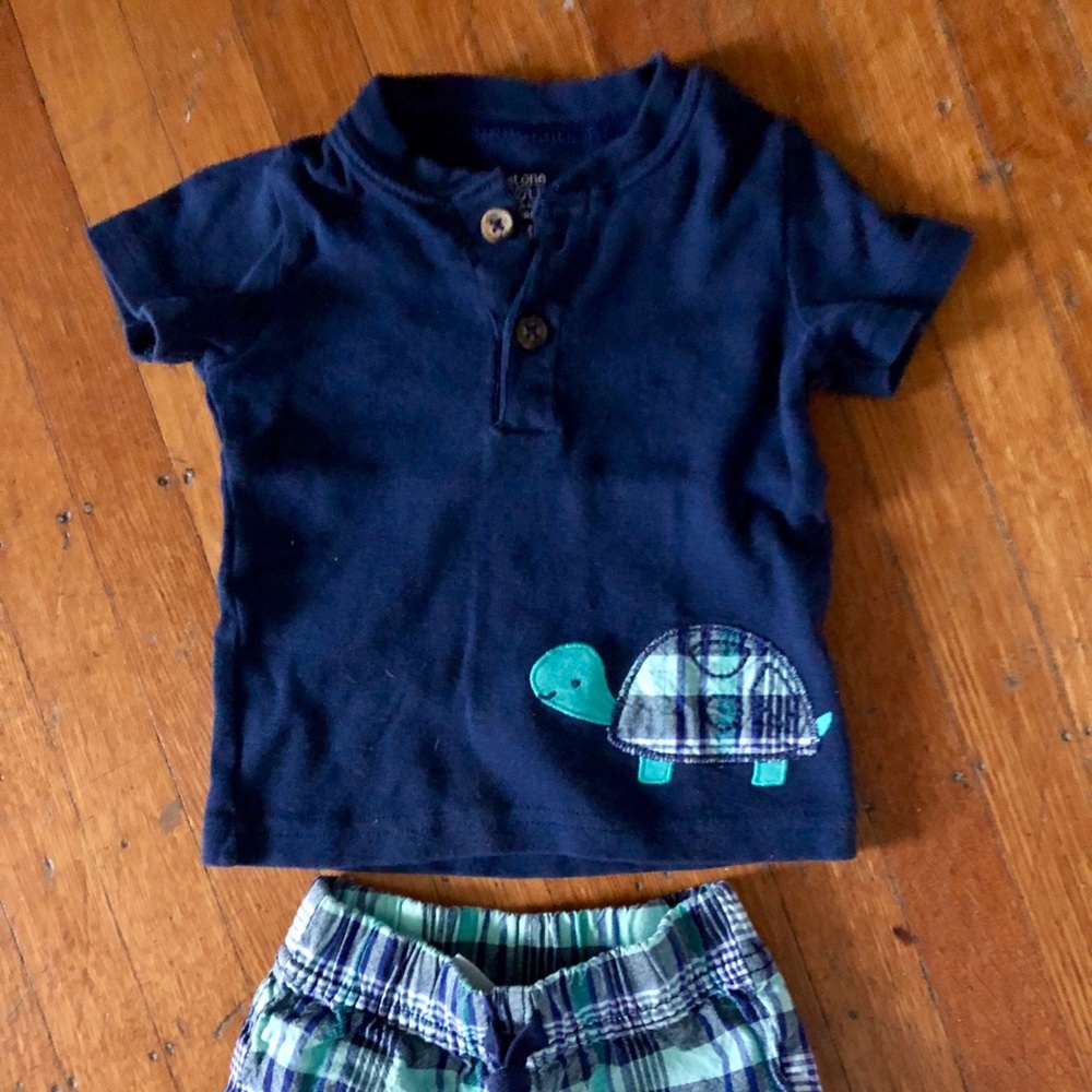 Carters, 2-piece outfit 6 mo.